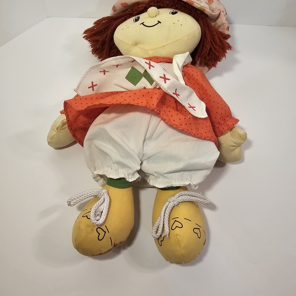 Vintage 2002 Strawberry Shortcake Plush Doll Toy 19" Cloth Rag Doll - Picture 12 of 16
